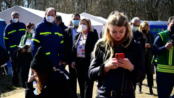 - &copy; Tobias Schwarz/POOL AFP/dpa