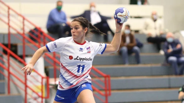 Fit wie ein Turnschuh ist Blombergs Rechtsau&szlig;en Lisa Rajes, die auch heute gegen Neckarsulm auf Torjagd gehen will. &nbsp; - &copy; Paul.Cohen