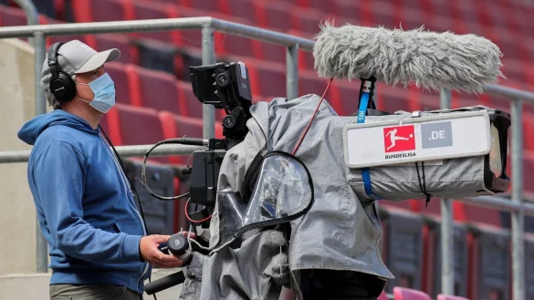 Fu&szlig;ball im TV - &copy; Foto: Rolf Vennenbernd/dpa