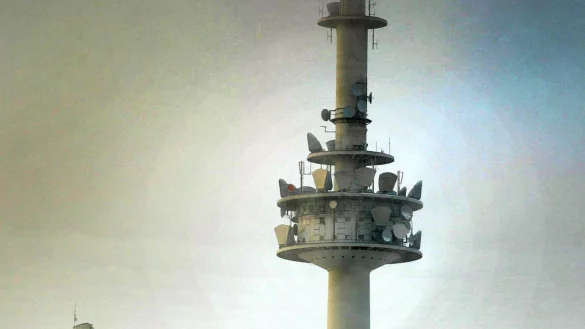 Versorgt Teile von OWL: Der Sender H&uuml;nenburg bei Bielefeld strahlt auch digitales Antennenfernsehen aus. - &copy; Andreas Fr&uuml;cht