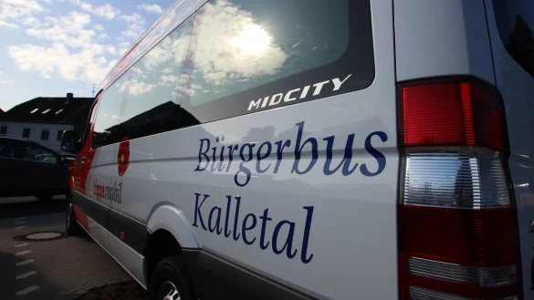 Der Kalletaler B&uuml;rgerbus wurde besch&auml;digt. - &copy; Archiv: Jens Rademacher