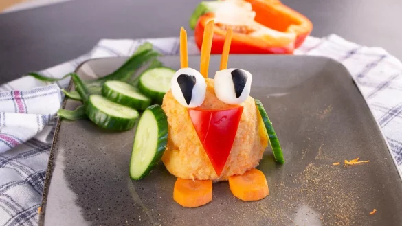 Eulen aus Kartoffeln - &copy; Foto: KMG/die-kartoffel.de/dpa-tmn