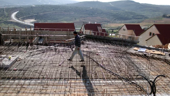 Israel baut 600 neue H&auml;user - &copy; Foto: Abir Sultan/EPA/dpa