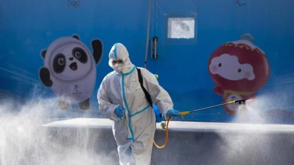 Corona-Ma&szlig;nahmen - &copy; Foto: Natacha Pisarenko/AP/dpa