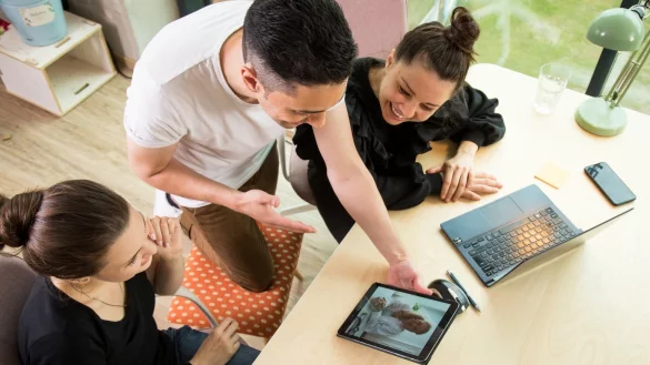 Teamwork - &copy; Foto: Christin Klose/dpa-tmn
