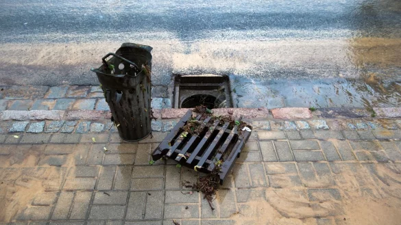 Unwetter - &copy; Foto: Arno Burgi/dpa/Symbolbild