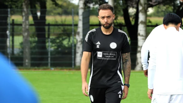 Noah Kükenhöner (im Bild) und Marcio Goncalves bilden weiter das Trainer-Duo bei der SG Hiddesen-Heidenoldendorf. - © Oliver König