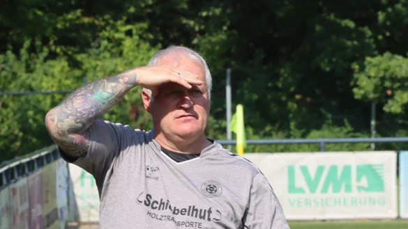 Mark Meinhardt, Trainer und Sportlicher Leiter von Fortuna Schlangen. - © Sebastian Lucas