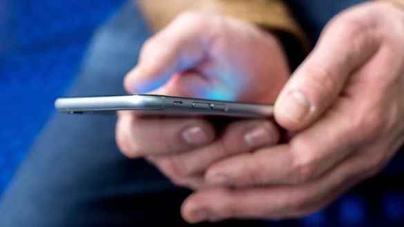 Corona-Warn-App - &copy; Foto: Hauke-Christian Dittrich/dpa