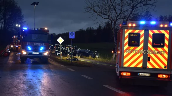 Unfall auf der Altenbekener Stra&szlig;e zwischen Horn und Veldrom. - &copy; J&ouml;rn Fries