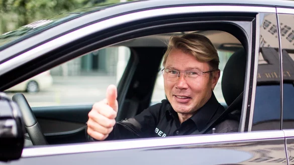 Mika H&auml;kkinen - &copy; Foto: Sophia Kembowski/dpa/dpa-tmn