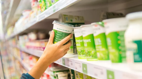 Naturjoghurts - &copy; Foto: Benjamin Nolte/dpa-tmn