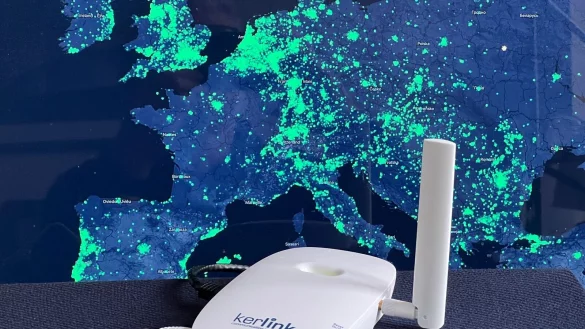 - &copy; Christoph Dernbach/dpa