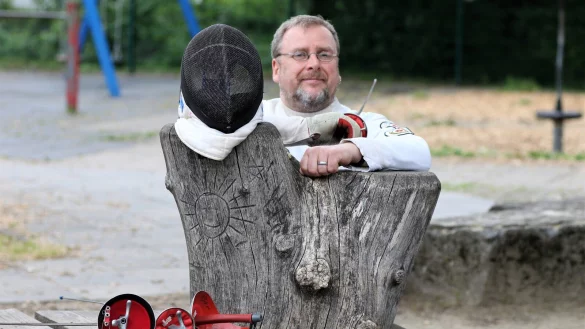 Michael Sauer ist Fecht-Trainer im Detmolder Sportverein. - &copy; Oliver K&ouml;nig