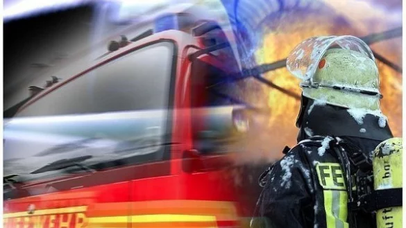 Ein Carport hat in der Nacht in Rischenau gebrannt. - &copy; Symolbild dpa