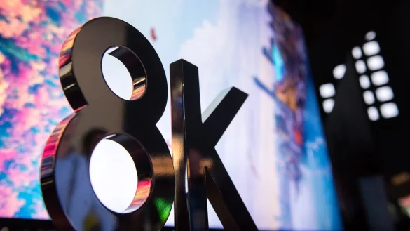 8K-Fernseher - &copy; Foto: Andrea Warnecke/dpa-tmn