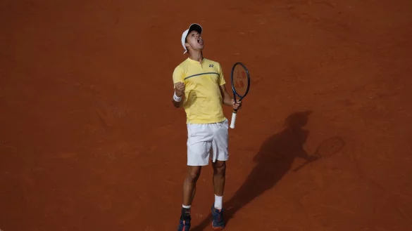 &Uuml;berraschung - &copy; Foto: Christophe Ena/AP/dpa