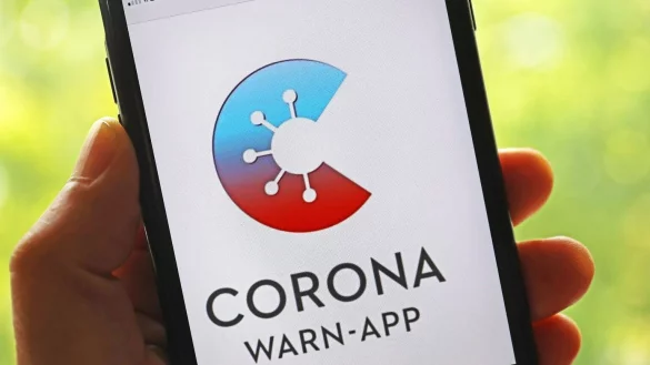 Corona-Warn-App - &copy; Foto: Oliver Berg/dpa