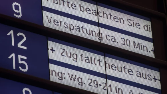 Versp&auml;tungen der Bahn - &copy; Foto: Lino Mirgeler/dpa