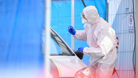 Coronavirus-Test - &copy; Foto: Sebastian Gollnow/dpa