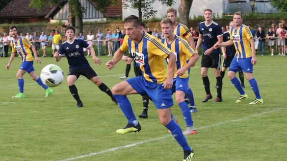 L&uuml;gde gegen Hiddesen: Zu diesem Duell k&ouml;nnte es noch einmal kommen. - &copy; Paul Cohen