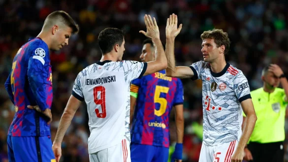 Auftaktsieg - © Foto: Joan Monfort/AP/dpa