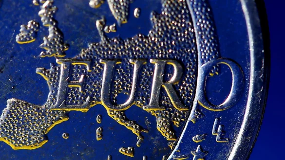 Eine Eurom&uuml;nze - &copy; Foto: Oliver Berg/dpa