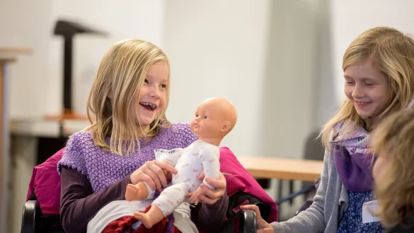Auch Lisa aus Detmold konnte sich f&uuml;r die Kinderuni begeistern. - &copy; Torben Gocke