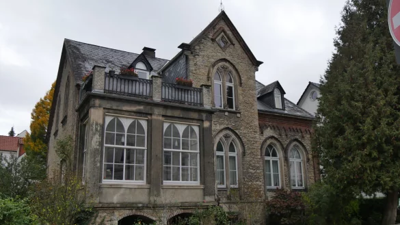 Vor dem Haus Gartenstraße 6 sollen - neben zwei anderen Stolperstein-Standorten - eine Stolperschwelle verlegt werden. Es beherbergte früher eine jüdische Schule und später ein jüdisches Altenheim. - © Jost Wolf