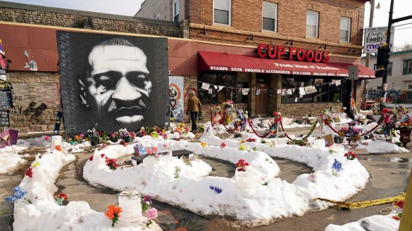 Gedenken - &copy; Foto: Jim Mone/AP/dpa