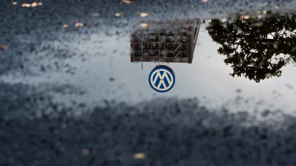 LZ sprach mit lippischen Autoh&auml;ndlern - &copy; dpa