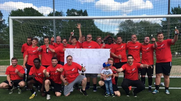 Frischgebackene Meister - © privat