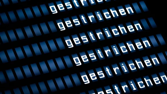 Verdi ruft Beschäftigte des öffentlichen Diensts und der Bodenverkehrsdienste zum erneuten Streik auf. In NRW sind die Flughäfen Köln/Bonn, Düsseldorf und Dortmund betroffen. - © Moritz Frankenberg/dpa