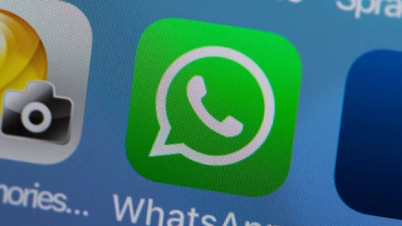 Whatsapp - &copy; Foto: Andrea Warnecke/dpa-tmn