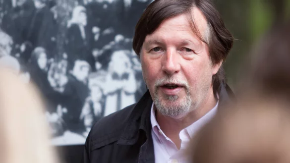 &Uuml;bt Kritik an den Pl&auml;doyers der Verteidiger: Exekutiv-Vizepr&auml;sident des Internationalen Auschwitz-Prozesses, Christoph Heubner. - &copy; dpa