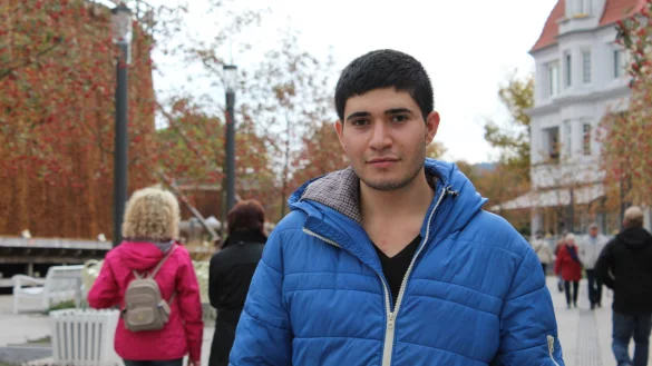 Bad Salzufler Blogger: Aras Bacho schreibt über seine Erfahrungen und seine Forderungen an Politiker und „Wutbürger". - © Nadine Uphoff