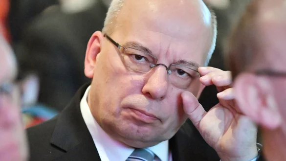 Wendt wechselt - &copy; Foto: Martin Schutt/dpa-Zentralbild/dpa