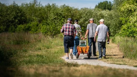 Vatertag - &copy; Foto: Guido Kirchner/dpa