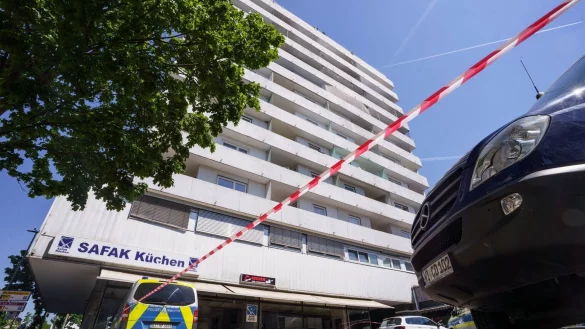 Zwei tote Kinder in Hanau - © Foto: Frank Rumpenhorst/dpa