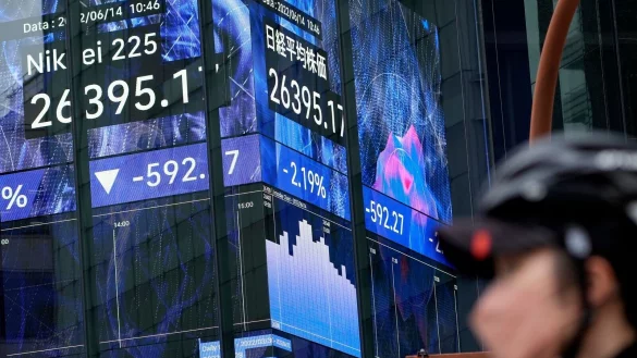 - &copy; Shuji Kajiyama/AP/dpa