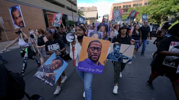 George-Floyd-Prozess - &copy; Foto: Julio Cortez/AP/dpa