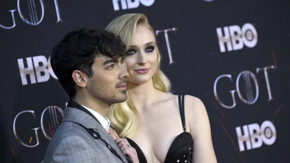 Joe Jonas + Sophie Turner - &copy; Foto: Evan Agostini/Invision/AP/dpa
