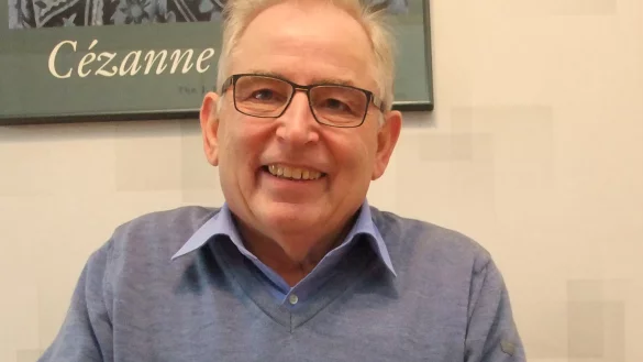 Der etablierte Forscher isst sie zwar noch immer gerne, k&uuml;mmert sich aber ansonsten vorzugsweise um das "andere Leben". - &copy; Martin Hostert