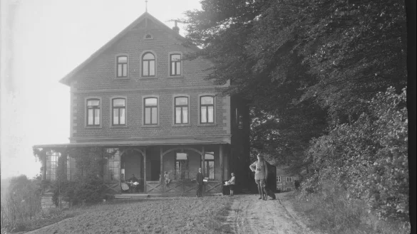 So präsentierte sich das Haus "Schöne Aussicht" in den 1920er Jahren. - © Stadt Lemgo
