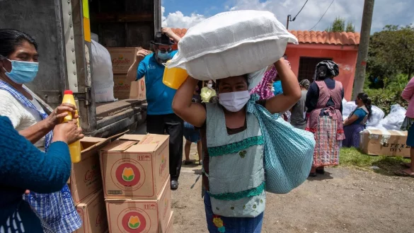 Coronavirus trifft Menschen in Armut besonders hart - &copy; Foto: Moises Castillo/AP/dpa