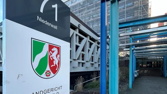 Drei Bad Oeynhausener stehen demnächst wegen besonders schwerer, räuberischer Erpressung vor dem Landgericht. - © Nicole Donath