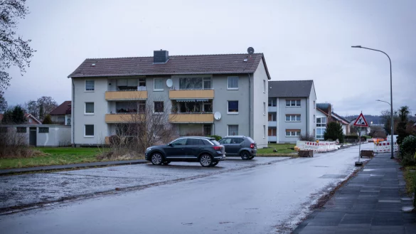 Bevor das Bauvorhaben in der Kampstra&szlig;e beginnen kann, m&uuml;ssen s&auml;mtliche Mietverh&auml;ltnisse gekl&auml;rt sein. Gr&ouml;&szlig;tenteils sind zwischen Investor und Mietern bereits Vereinbarungen getroffen worden. - &copy; Raphael Bartling