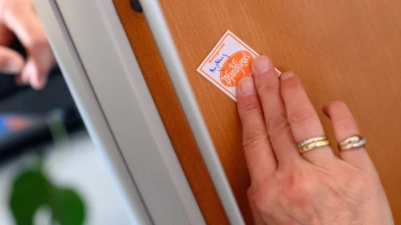 Gerichtsvollzieher fordern Studium - &copy; Foto: Klaus-Dietmar Gabbert/dpa