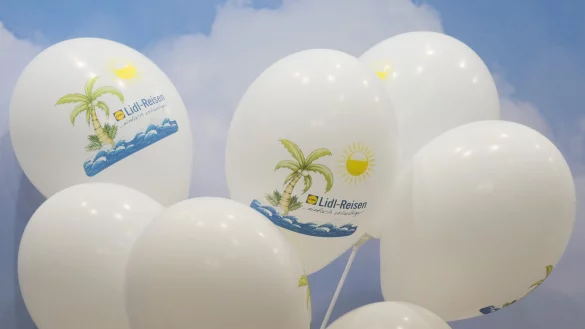 Lidl-Reisen - &copy; Foto: Soeren Stache/dpa