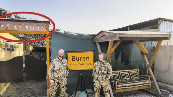 Das Stammlager-Schild im Bundeswehrcamp in Afghanistan ist jetzt abgebaut worden. - © Stadt Büren